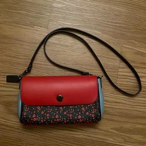 Coach reversible crossbody purse